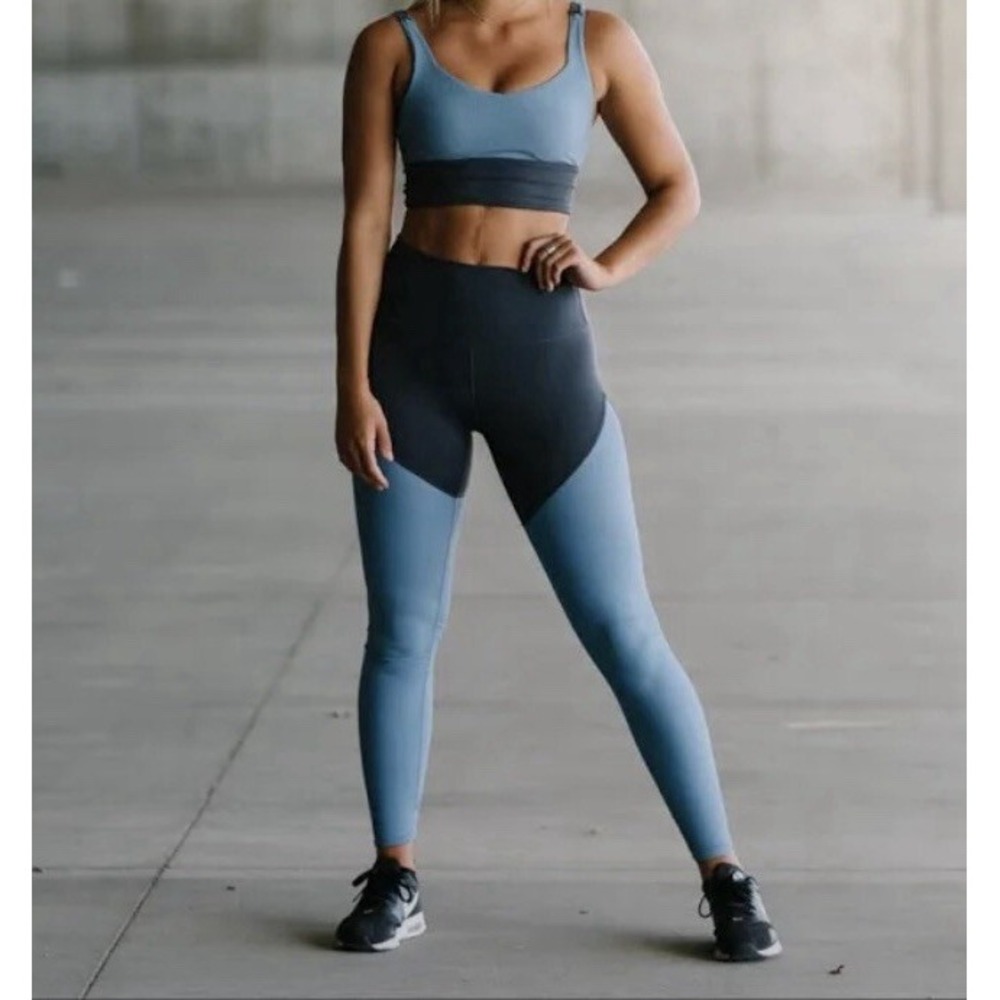 Zyia Storm Parallel Luxe Leggings Blue & Grey Women's Size 8/10